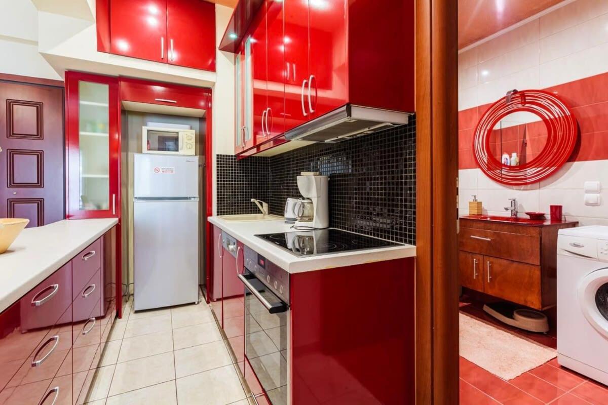 Athens Strawberry Hideaway - City Chic Retreat Exterior photo